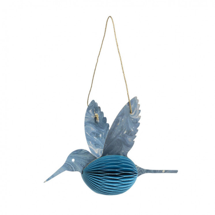 Colibri à suspendre, en papier plié bleu clair avec des nuances mordorées sur la tête et les ailes