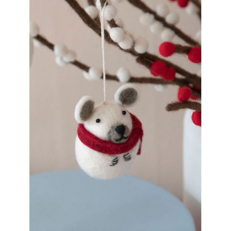 Petit ours polaire en laine