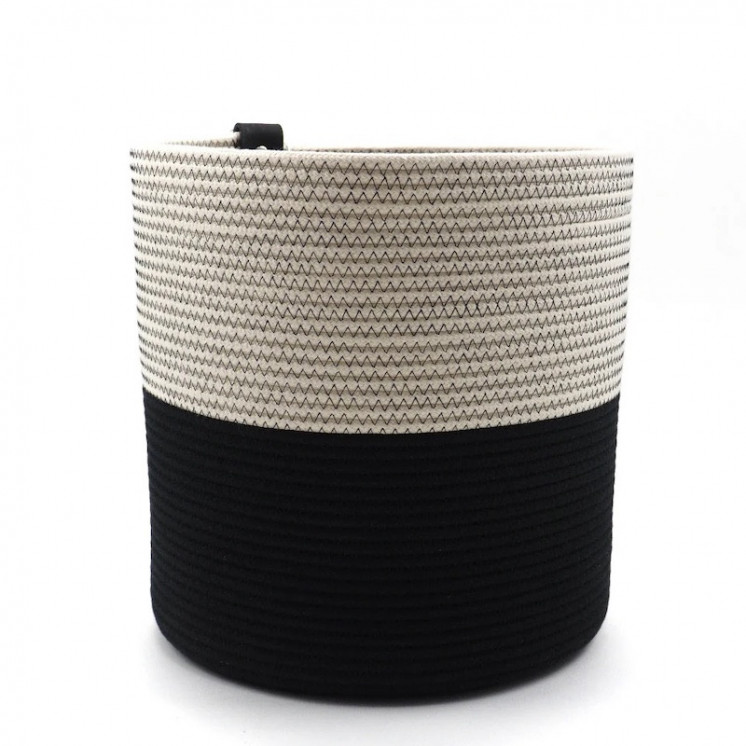Cache-pot KOBA en corde de coton recyclé. Très grand format, coloris noir et blanc cassé avec fil noir.