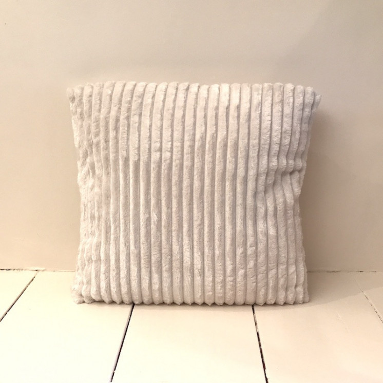 Coussin en velours côtelé coloris écru
