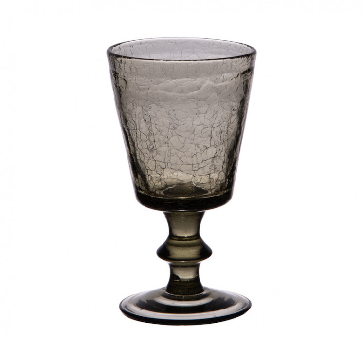 Verre à pied en verre craquelé de coloris gris ambré translucide