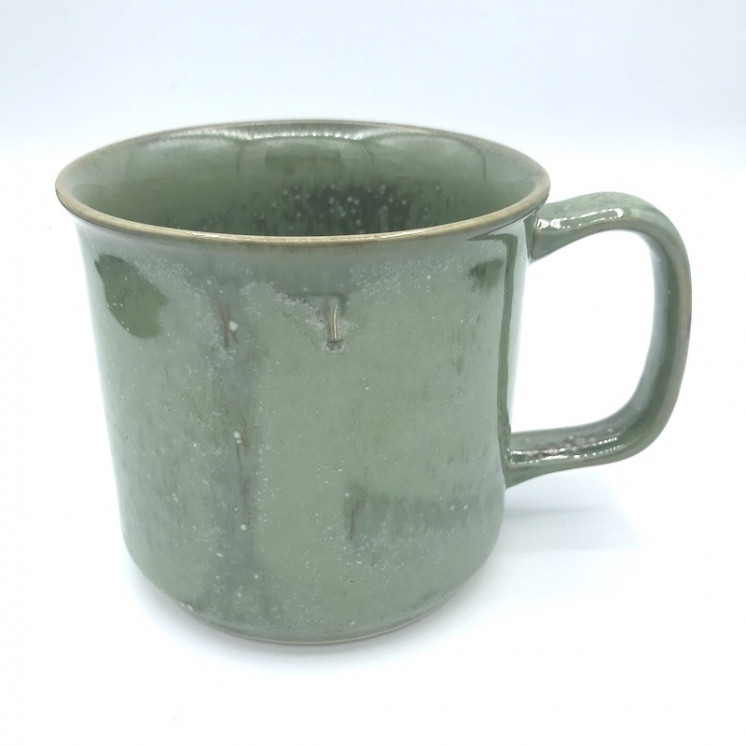 Mug large en porcelaine émaillée, coloris vert jade