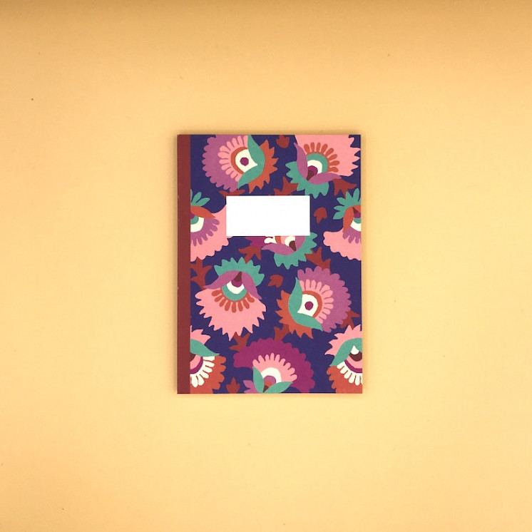 Petit carnet A6 couverture illustrée "Fleurs roses"